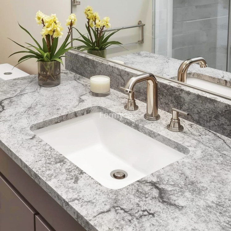 Viscount White blat łazienkowy 1.jpg