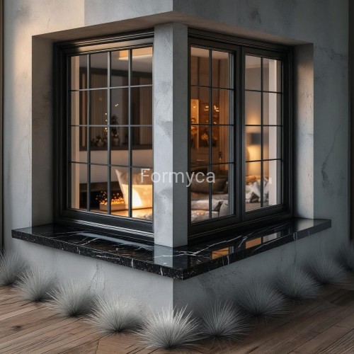 Black Forest narożny zew.jpg