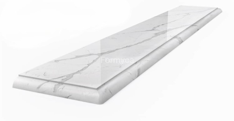 Calacatta Venato Navona nar. zaokrąglone 3 cm.jpg